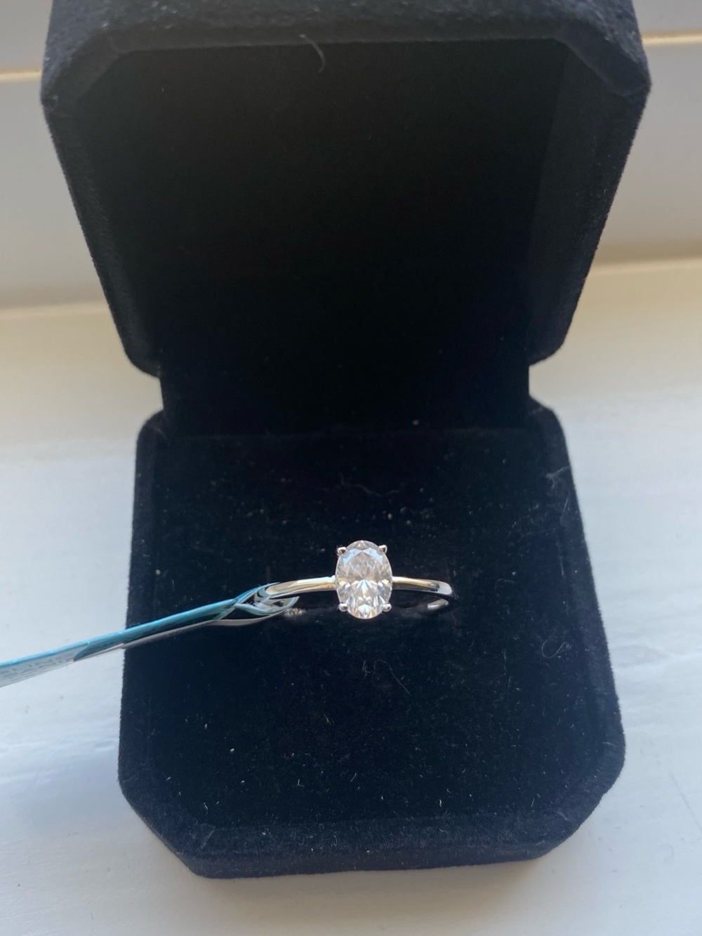 1 Carat Oval Cut Moissanite Ring Size 8